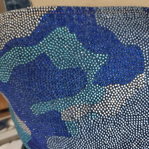 Forever 21 Blue Camouflage Skirt Set - Picture 5 of 11